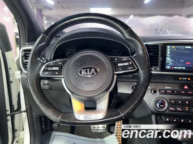 KIA SPORTAGE THE BOLD 2019 — 153 387 км, белый, Корея — под ключ — фото 8
