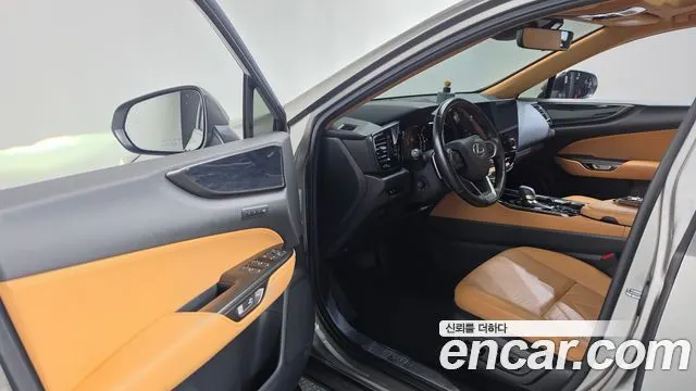 LEXUS NX350H 2022 — 63 019 км, светло-золотистый, Корея — под ключ — фото 10
