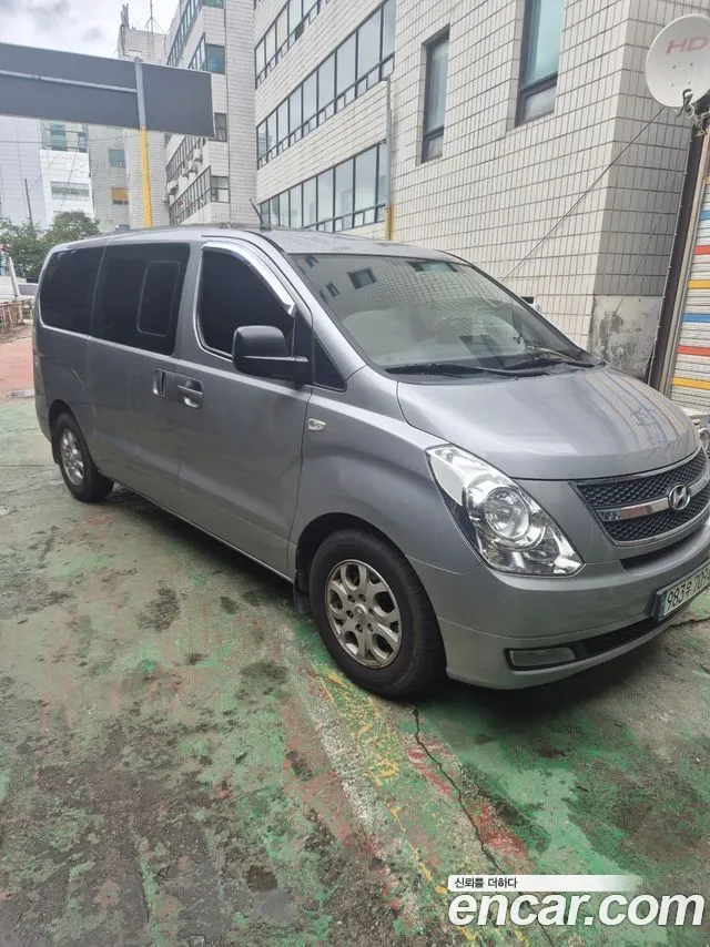 HYUNDAI GRAND STAREX 2014 — 341 177 км, серебристый, Корея — под ключ — фото 3
