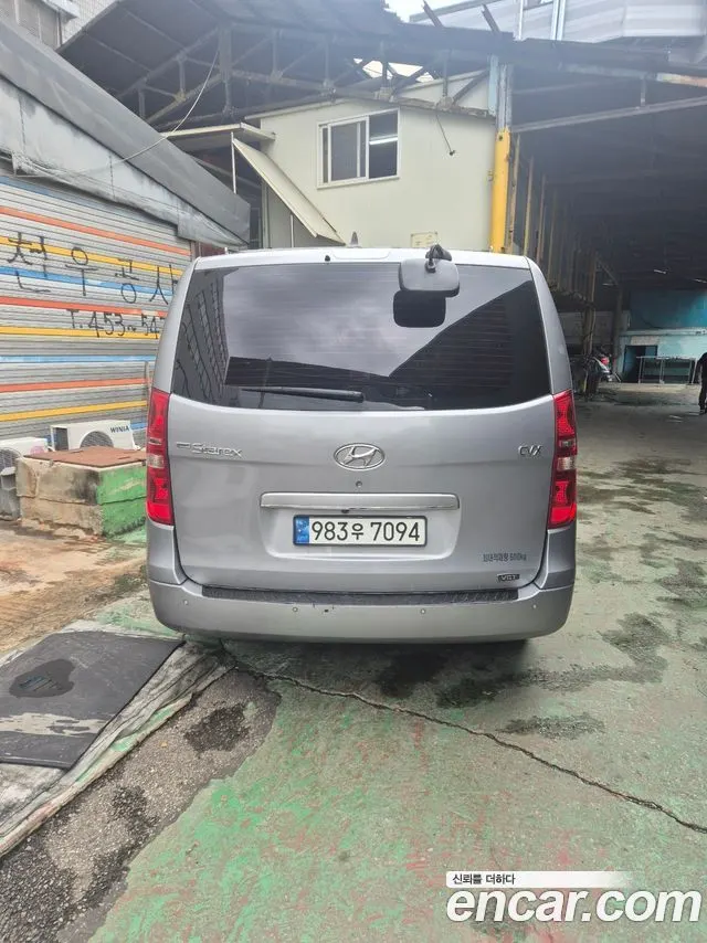 HYUNDAI GRAND STAREX 2014 — 341 177 км, серебристый, Корея — под ключ — фото 4