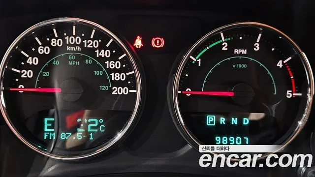 JEEP WRANGLER 2014 — 98 907 км, оранжевый, Корея — под ключ — фото 8