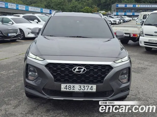 HYUNDAI SANTA FE 2019 — 146 774 км, серый, Корея — под ключ — фото 2