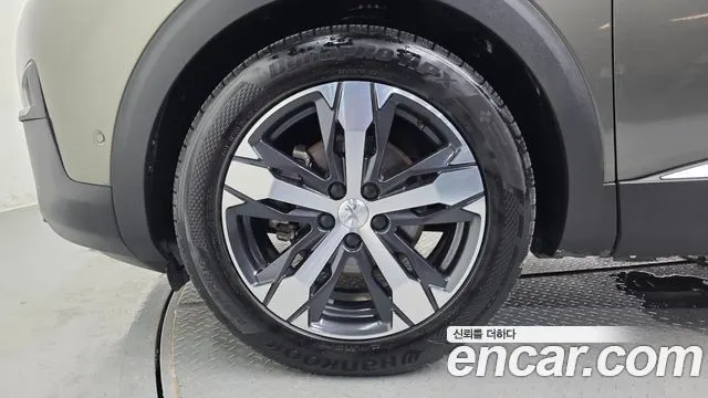 PEUGEOT 5008 2019 — 95 554 км, светло-золотистый, Корея — под ключ — фото 5