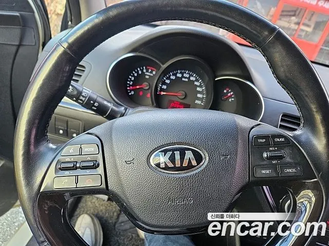 KIA MORNING 2016 — 125 641 км, белый-перламутр, Корея — под ключ — фото 9