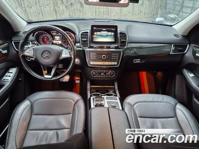 MERCEDES-BENZ GLE-CLASS W166 2016 — 125 000 км, серый, Корея — под ключ — фото 6