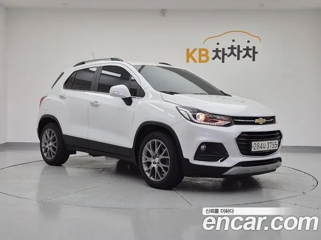 CHEVROLET TRAX 2020 — 40 360 км, белый, Корея — под ключ — фото 2
