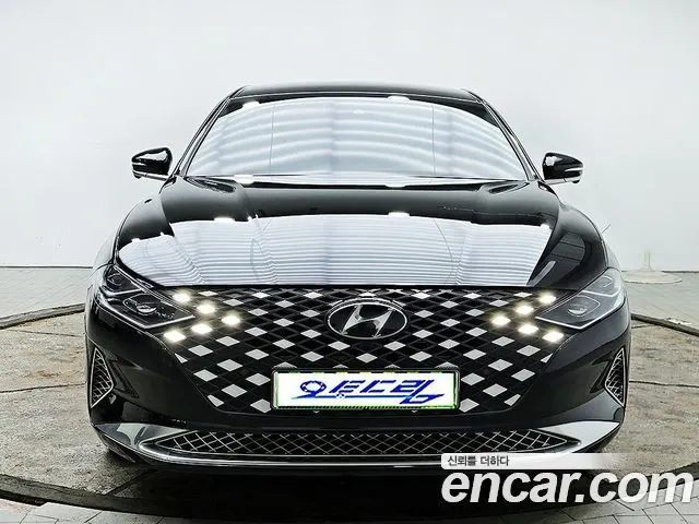 HYUNDAI GRANDEUR — из Кореи под ключ