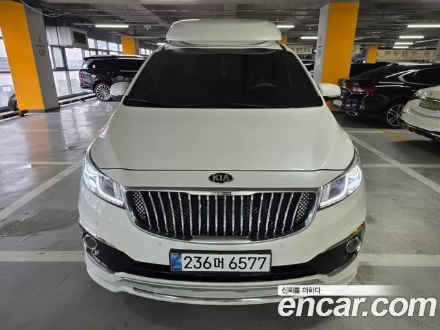 KIA CARNIVAL — из Кореи под ключ