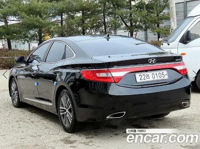 HYUNDAI GRANDEUR 2014 — 93 343 км, чёрный, Корея — под ключ — фото 3