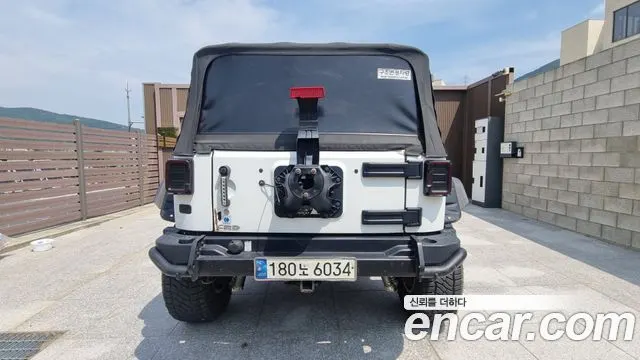 JEEP WRANGLER 2013 — 172 266 км, белый, Корея — под ключ — фото 2