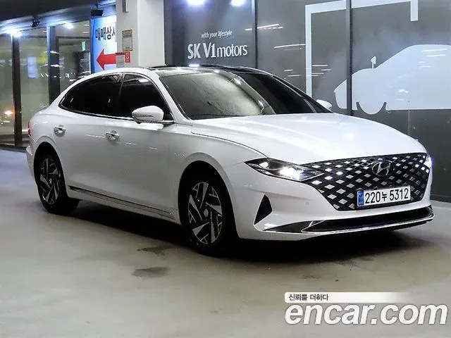 HYUNDAI GRANDEUR HYBRID 2023 — 91 655 км, белый, Корея — под ключ — фото 2