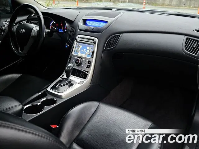 HYUNDAI GENESIS COUPE 2010 — 96 500 км, голубой, Корея — под ключ — фото 10
