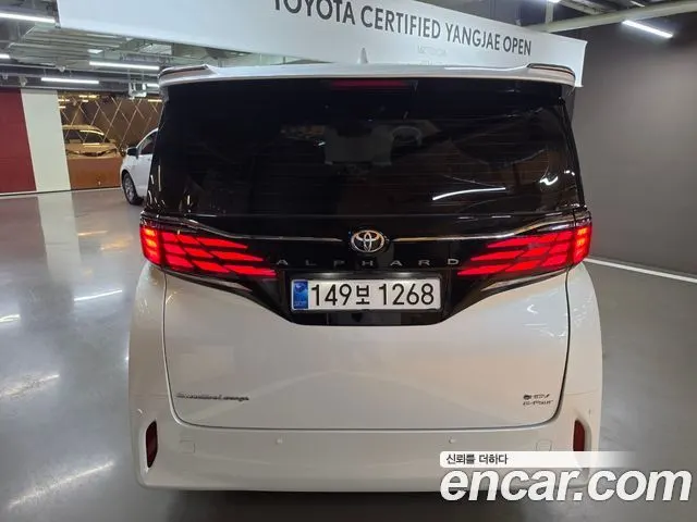 TOYOTA ALPHARD 2025 — 8 579 км, белый, Корея — под ключ — фото 4