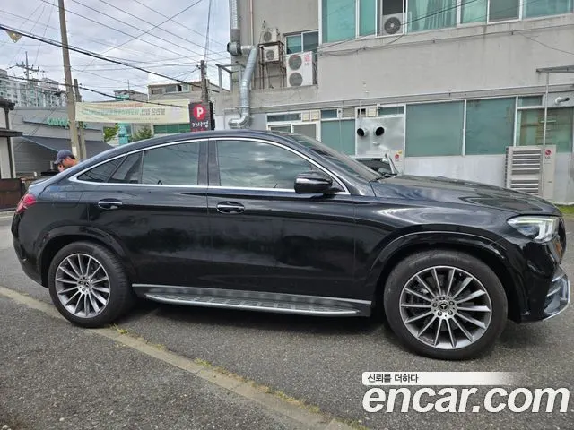 MERCEDES-BENZ GLE-CLASS W167 2023 — 18 000 км, чёрный, Корея — под ключ — фото 9