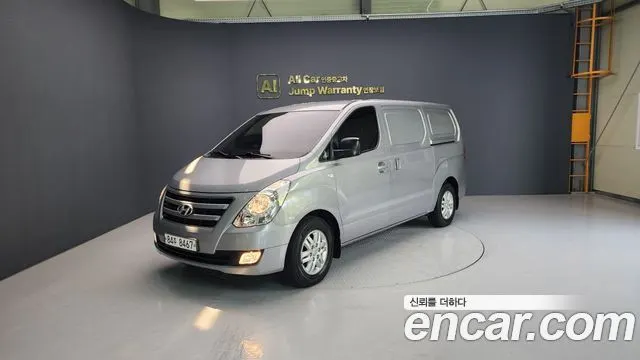 HYUNDAI GRAND STAREX 2017 — 128 268 км, серебристый, Корея — под ключ — фото 12