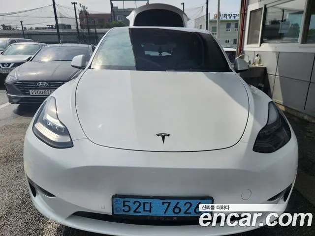 TESLA MODEL Y 2021 — 158 020 км, белый, Корея — под ключ — фото 1
