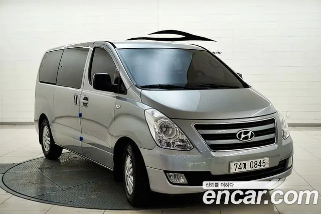 HYUNDAI GRAND STAREX 2016 — 126 335 км, серебристый, Корея — под ключ — фото 4