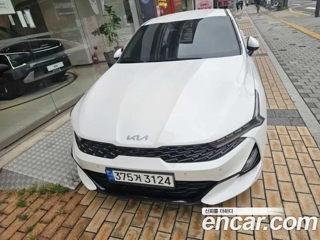 KIA K5 — из Кореи под ключ