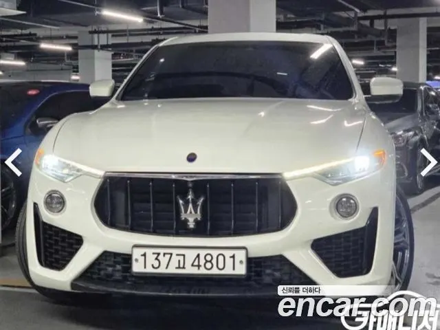 MASERATI LEVANTE 2019 — 137 874 км, белый, Корея — под ключ — фото 3