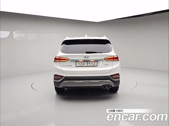 HYUNDAI SANTA FE 2019 — 92 279 км, белый, Корея — под ключ — фото 5