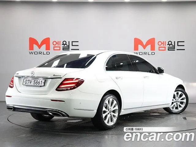 MERCEDES-BENZ E-CLASS W213 2019 — 106 511 км, белый, Корея — под ключ — фото 4