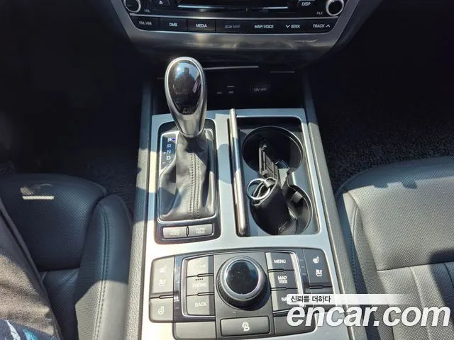 HYUNDAI GENESIS DH 2015 — 177 701 км, серебристо-серый, Корея — под ключ — фото 10