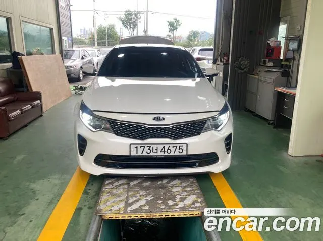 KIA K5 — из Кореи под ключ
