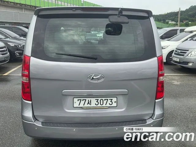 HYUNDAI GRAND STAREX 2016 — 126 379 км, серебристый, Корея — под ключ — фото 4
