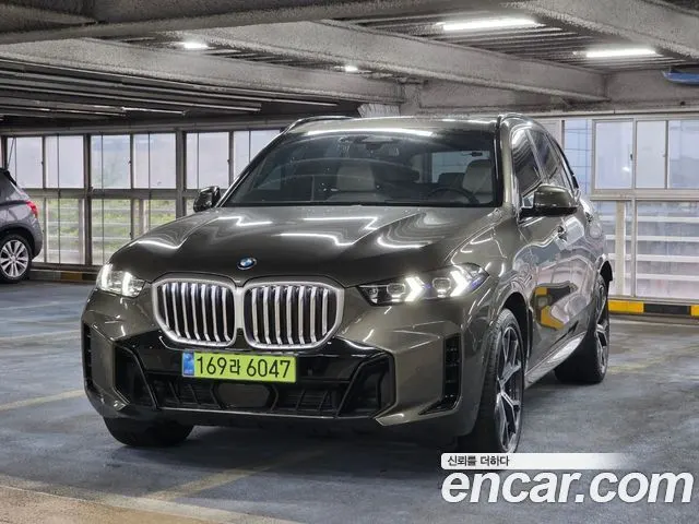 BMW X5 2025 — 11 554 км, коричневый, Корея — под ключ — фото 3