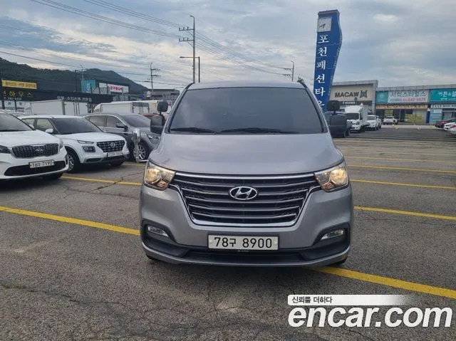 HYUNDAI GRAND STAREX 2018 — 113 566 км, серебристо-серый, Корея — под ключ — фото 3