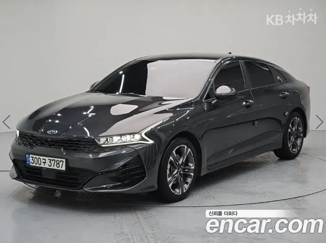 KIA K5 — из Кореи под ключ