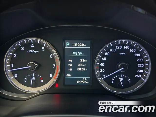 HYUNDAI GRANDEUR 2019 — 173 792 км, чёрный, Корея — под ключ — фото 8