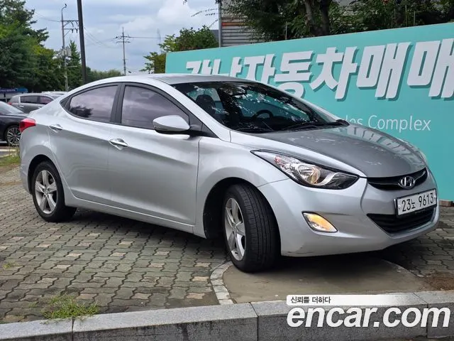 HYUNDAI AVANTE 2011 — 112 722 км, серебристый, Корея — под ключ — фото 11