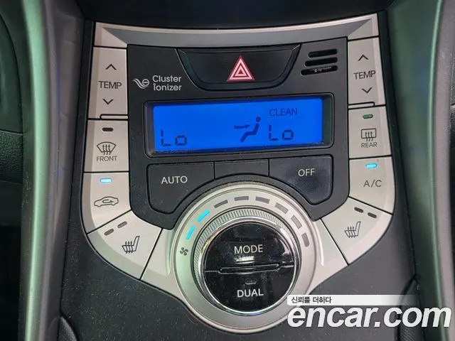 HYUNDAI AVANTE 2011 — 112 722 км, серебристый, Корея — под ключ — фото 9