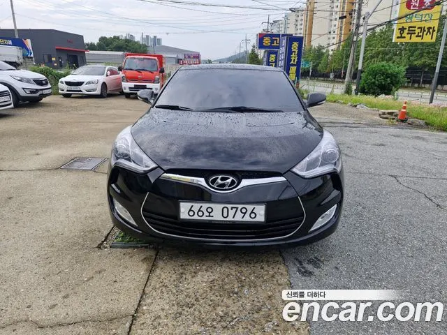 HYUNDAI VELOSTER 2017 — 174 803 км, Корея — под ключ — фото 2