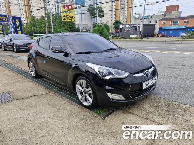 HYUNDAI VELOSTER 2017 — 174 803 км, Корея — под ключ — фото 3