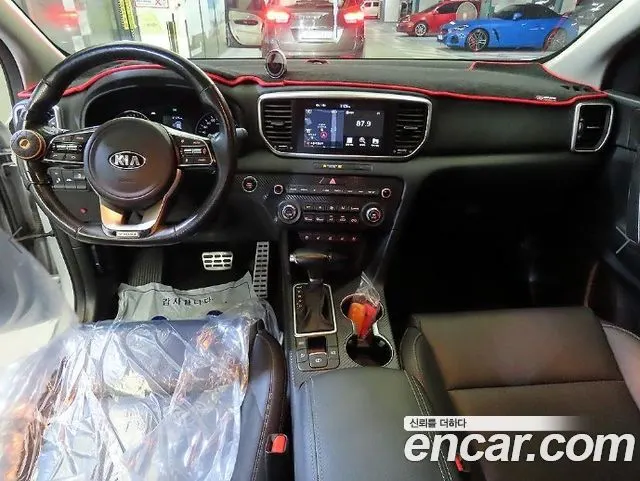 KIA SPORTAGE THE BOLD 2019 — 50 678 км, белый, Корея — под ключ — фото 10