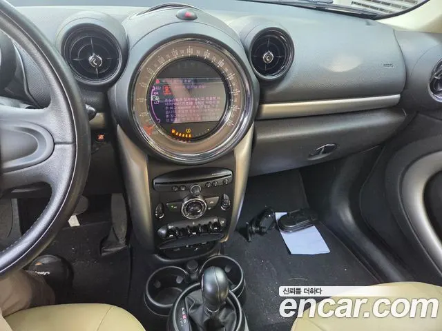 MINI COOPER D COUNTRYMAN 2015 — 100 000 км, коричневый, Корея — под ключ — фото 5