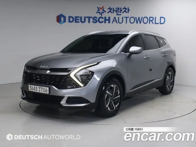 KIA SPORTAGE HYBRID 2023 — 118 674 км, серебристо-серый, Корея — под ключ — фото 1