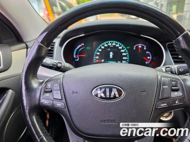 KIA K7 HYBRID 2015 — 177 600 км, чёрный, Корея — под ключ — фото 8