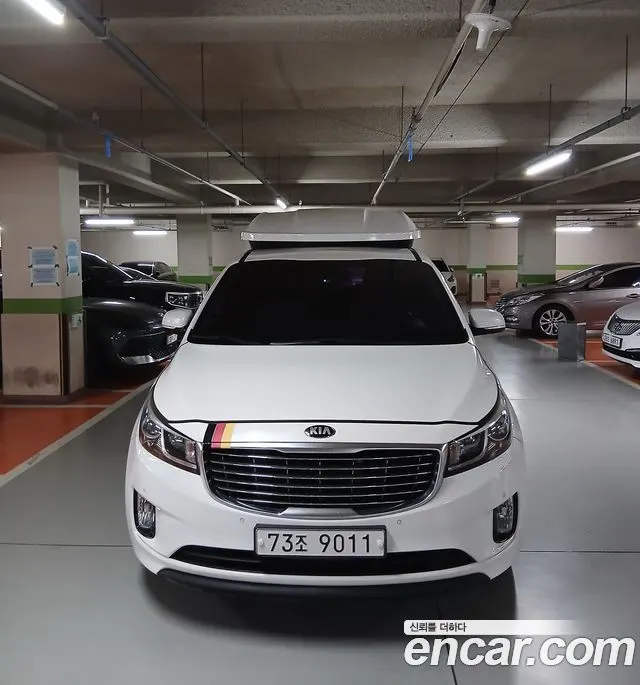 KIA CARNIVAL 2016 — 163 000 км, белый, Корея — под ключ — фото 3