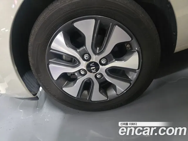 KIA MORNING 2016 — 66 900 км, светло-золотистый, Корея — под ключ — фото 6