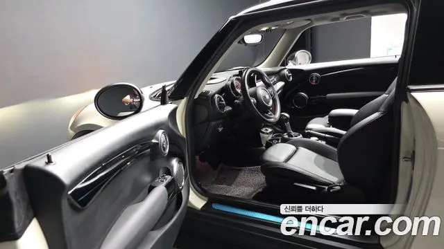 MINI COOPER S 2019 — 84 872 км, белый-перламутр, Корея — под ключ — фото 10