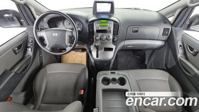 HYUNDAI GRAND STAREX 2011 — 160 950 км, серебристый, Корея — под ключ — фото 7