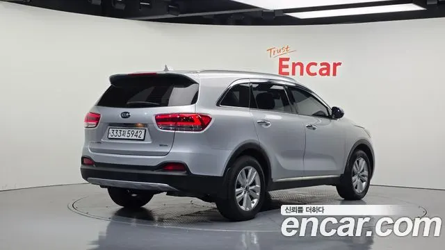 KIA SORENTO 2015 — 224 128 км, серебристо-серый, Корея — под ключ — фото 2