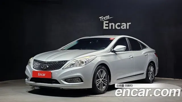 HYUNDAI GRANDEUR 2014 — 163 781 км, серебристо-серый, Корея — под ключ — фото 1