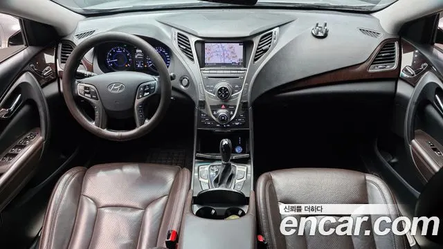 HYUNDAI GRANDEUR 2014 — 163 781 км, серебристо-серый, Корея — под ключ — фото 7