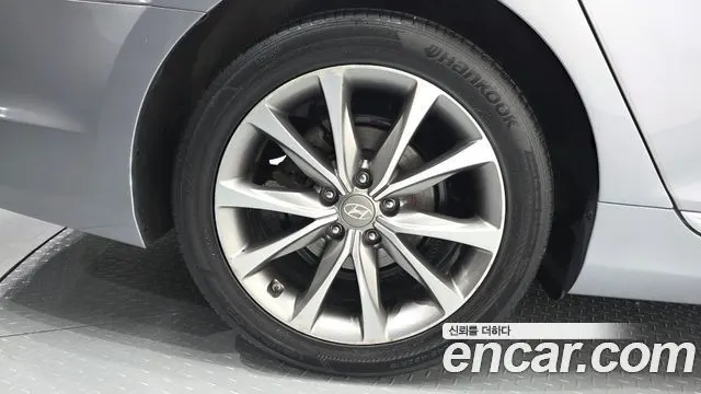 HYUNDAI GRANDEUR 2015 — 172 100 км, серебристо-серый, Корея — под ключ — фото 5