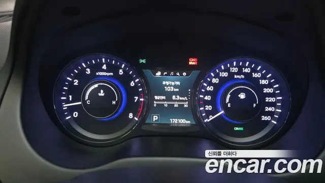 HYUNDAI GRANDEUR 2015 — 172 100 км, серебристо-серый, Корея — под ключ — фото 8
