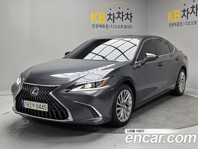 LEXUS ES300H — из Кореи под ключ